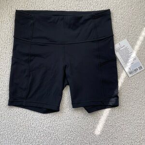 Lululemon, Fast and Free HR Short 6” size 8 Black